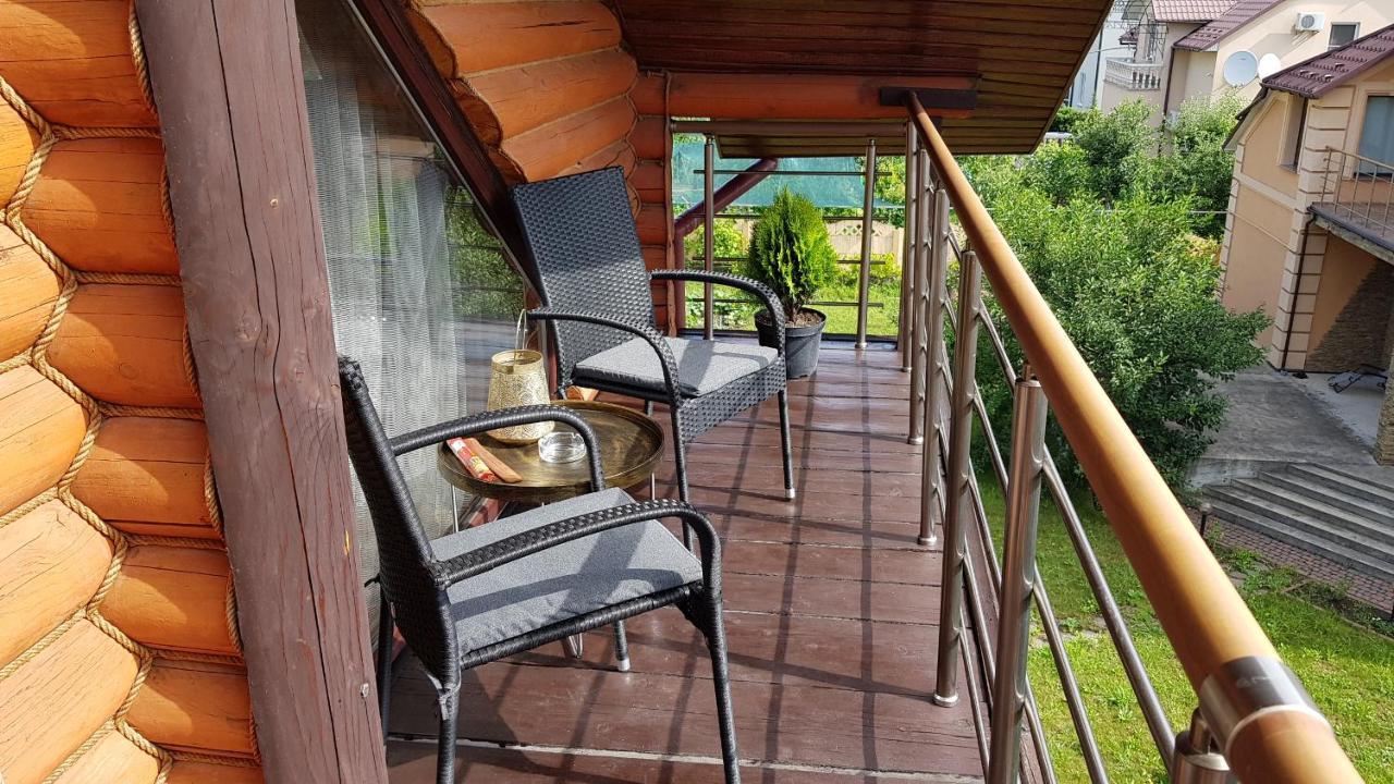 Luxury Villa With Pool And Sauna Чернивци Екстериор снимка