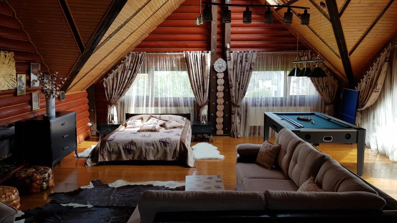 Luxury Villa With Pool And Sauna Чернивци Екстериор снимка